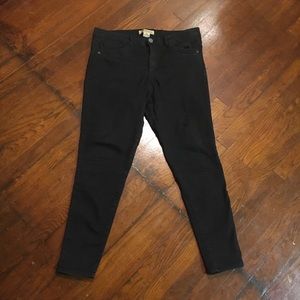 Democracy Slimming Black Skinny Pants